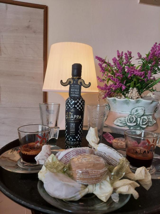 Albergo Ristorante Bar Pizzeria La Lanterna Santi Cosma e Damiano المظهر الخارجي الصورة